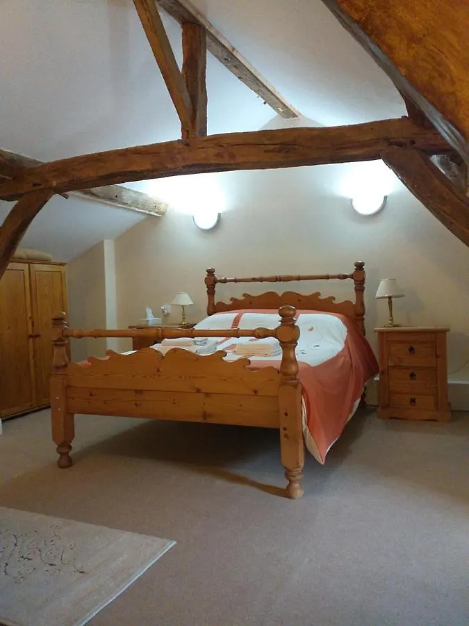 Bed and Breakfast Ancienne Ecole Cazaux-Villecomtal